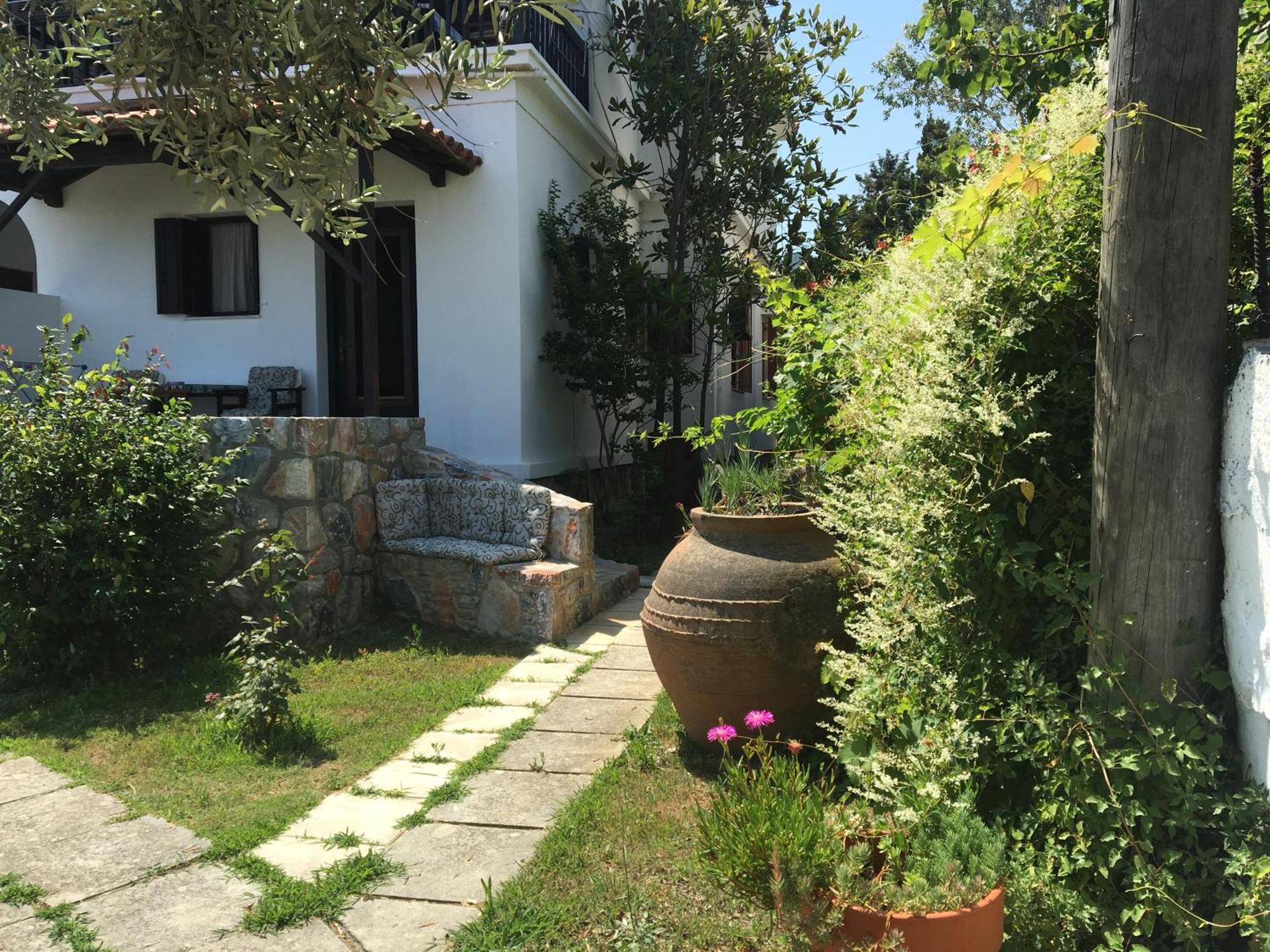 Ferienwohnung Eleni Del Sol Skopelos Exterior foto